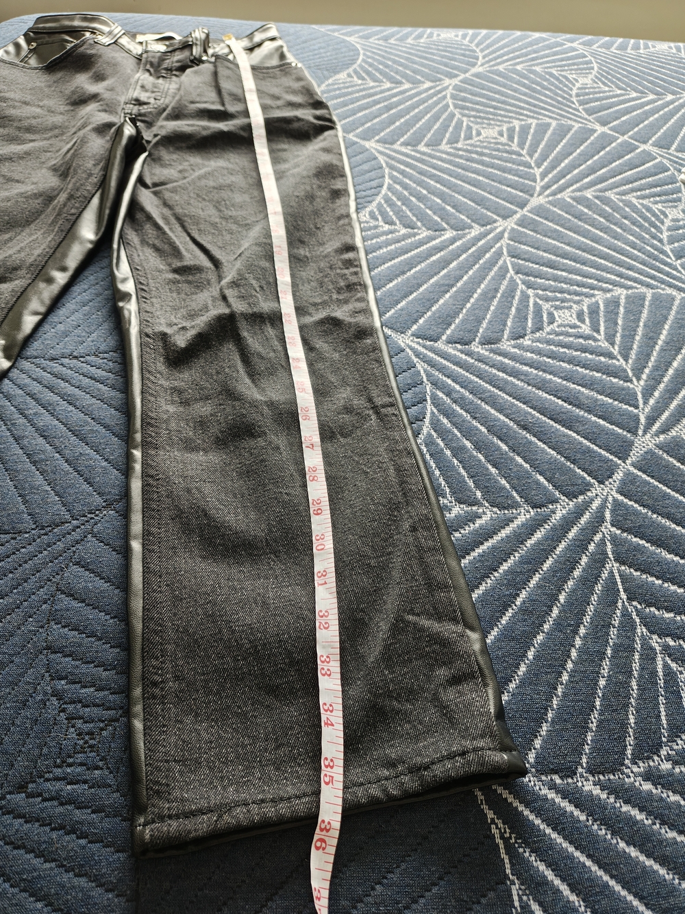 Curve Love Ultra High Rise Ankle Straight  Abercrombie & Fitch Like New ❤️ - Picture 8 of 8